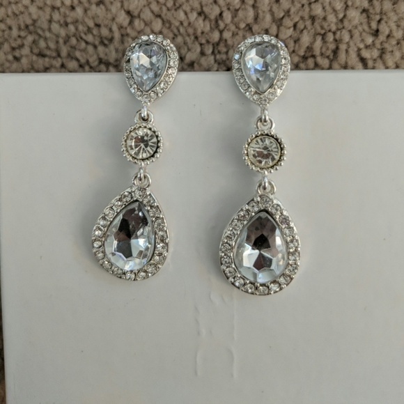 Icing Jewelry - Dangle earrings